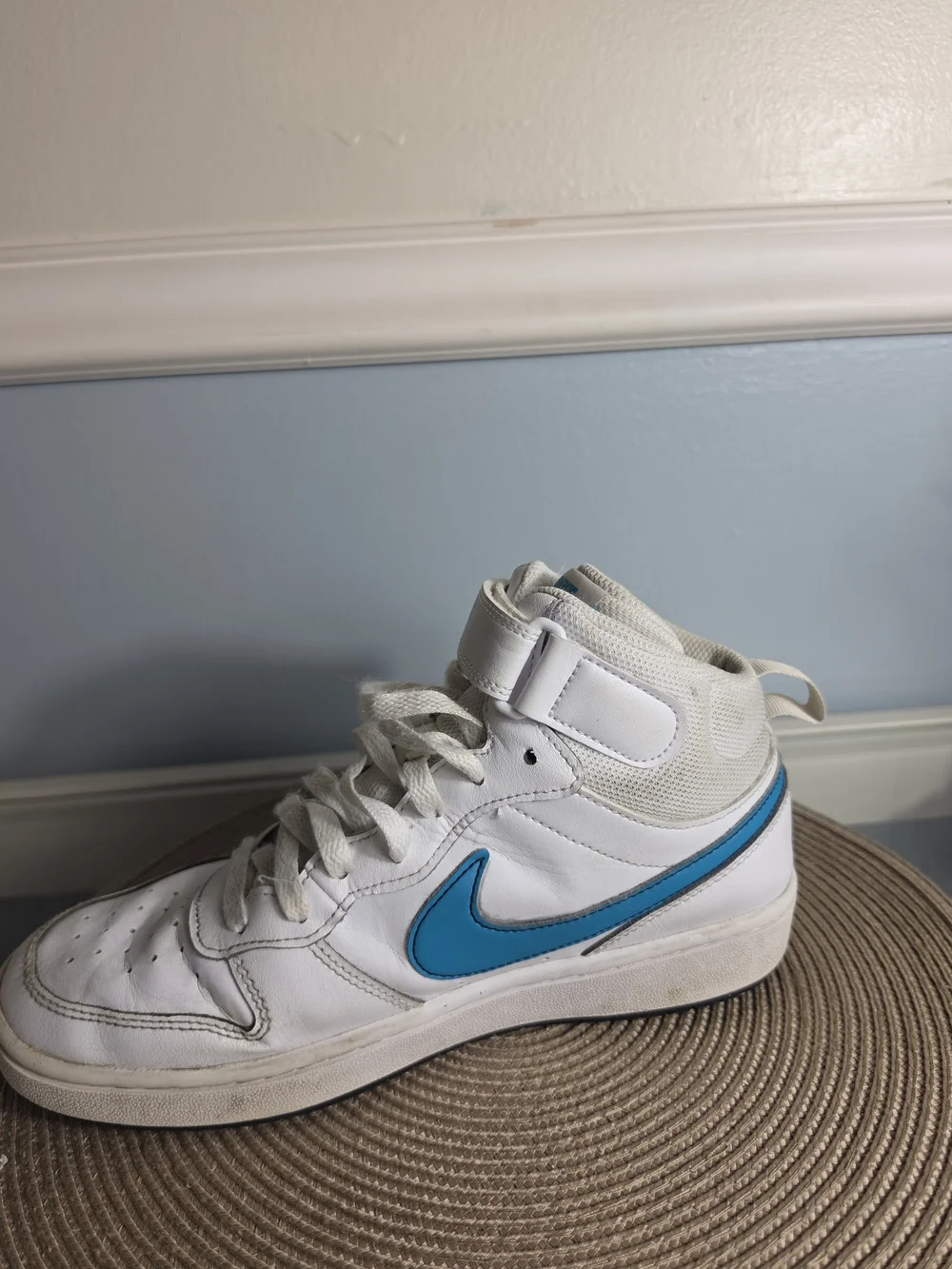 Nike Court Borough Mid White Blue Size 6.5